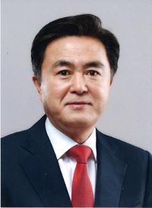 김태흠